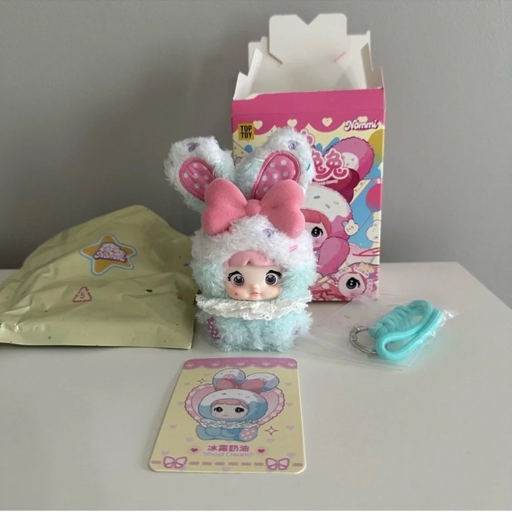 Nommi Frost Cream Bunny blind box. - Picture 1 of 8